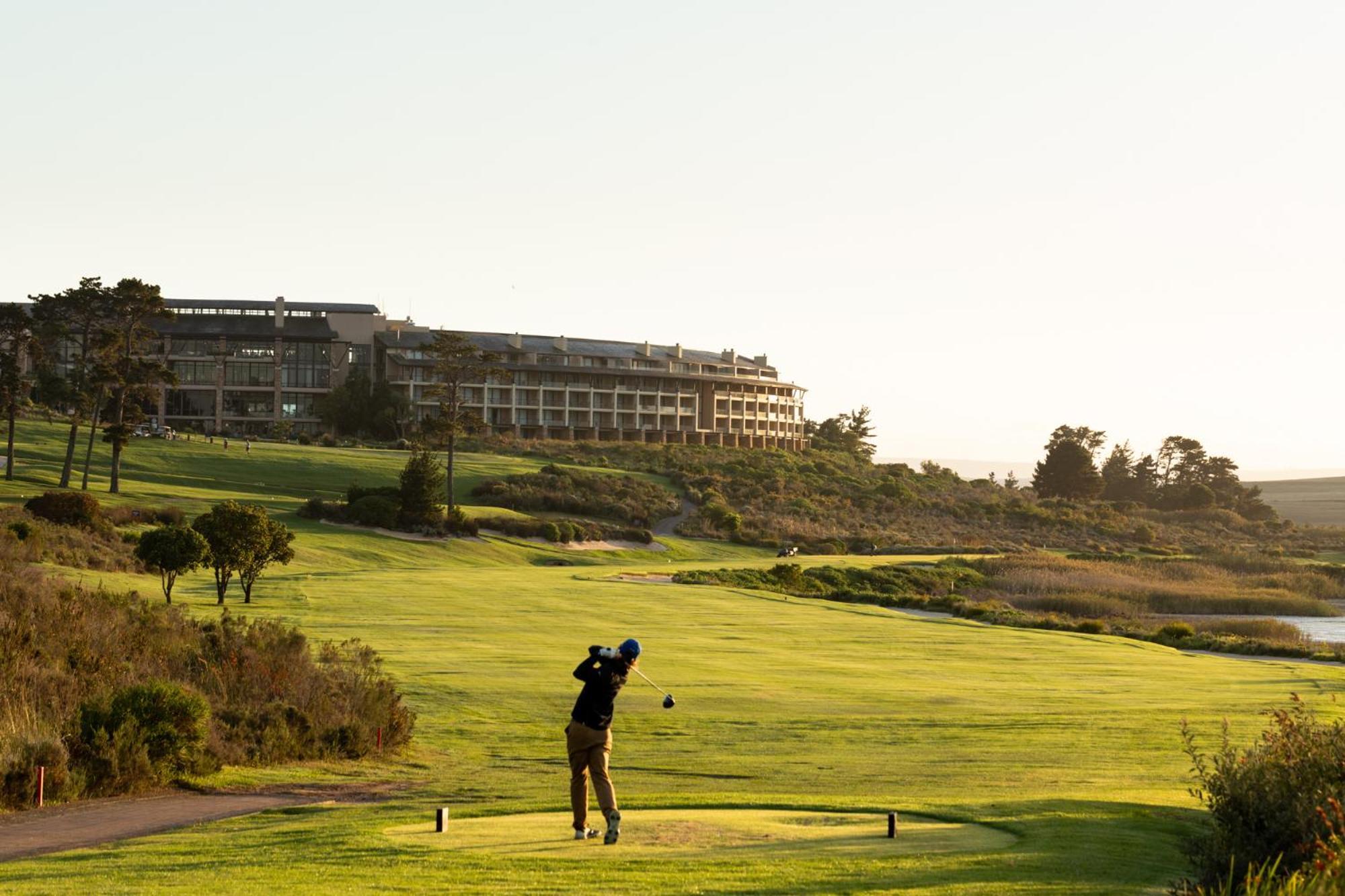 Arabella Hotel, Golf And Spa Hermanus Ngoại thất bức ảnh Golf course at the Hyatt Regency Monterey